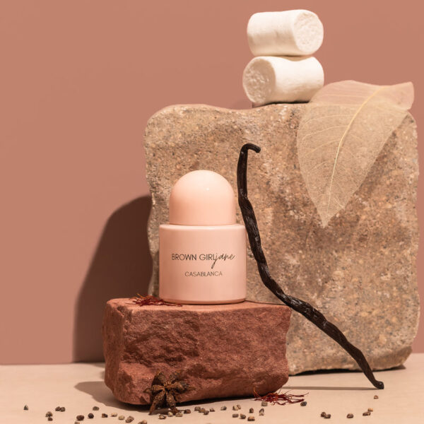 A daring, faceted, and sensual fragrance for sensuality, confidence, and romance.