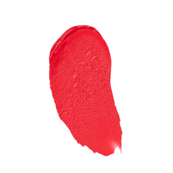 A buildable, soft matte formula that blurs and smooths cheek and lip with all day wear.