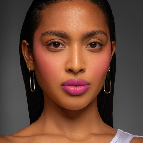 Yummy Skin Blurring Balm Powder Flushed for Lips & Cheeks