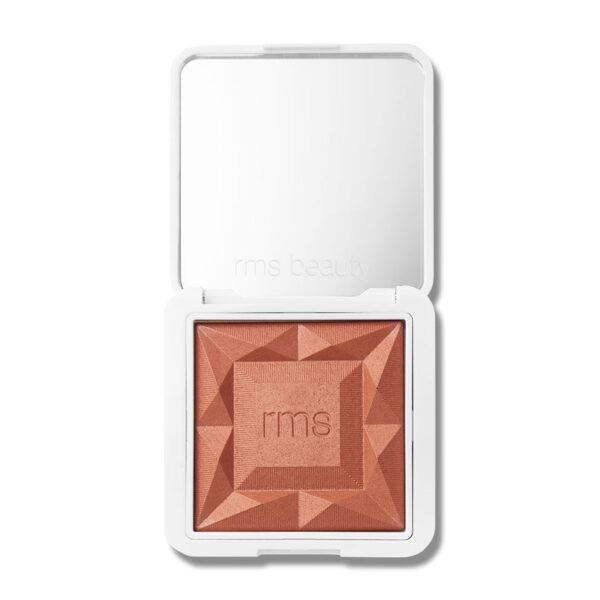 A multidimensional powder blush that glides on effortlessly and helps to nourish skin.