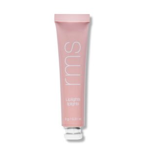 A multitasking lip treatment balm, gloss, and volumizer in one that leaves behind a gorgeous glow.